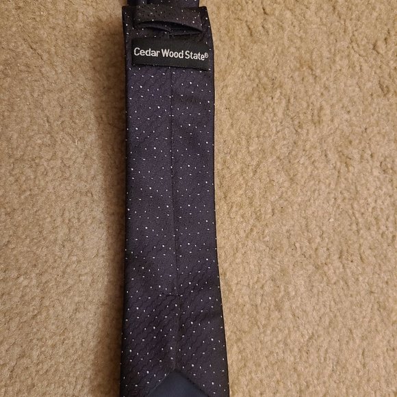 Slim tie - Dark purple color - Picture 2 of 2